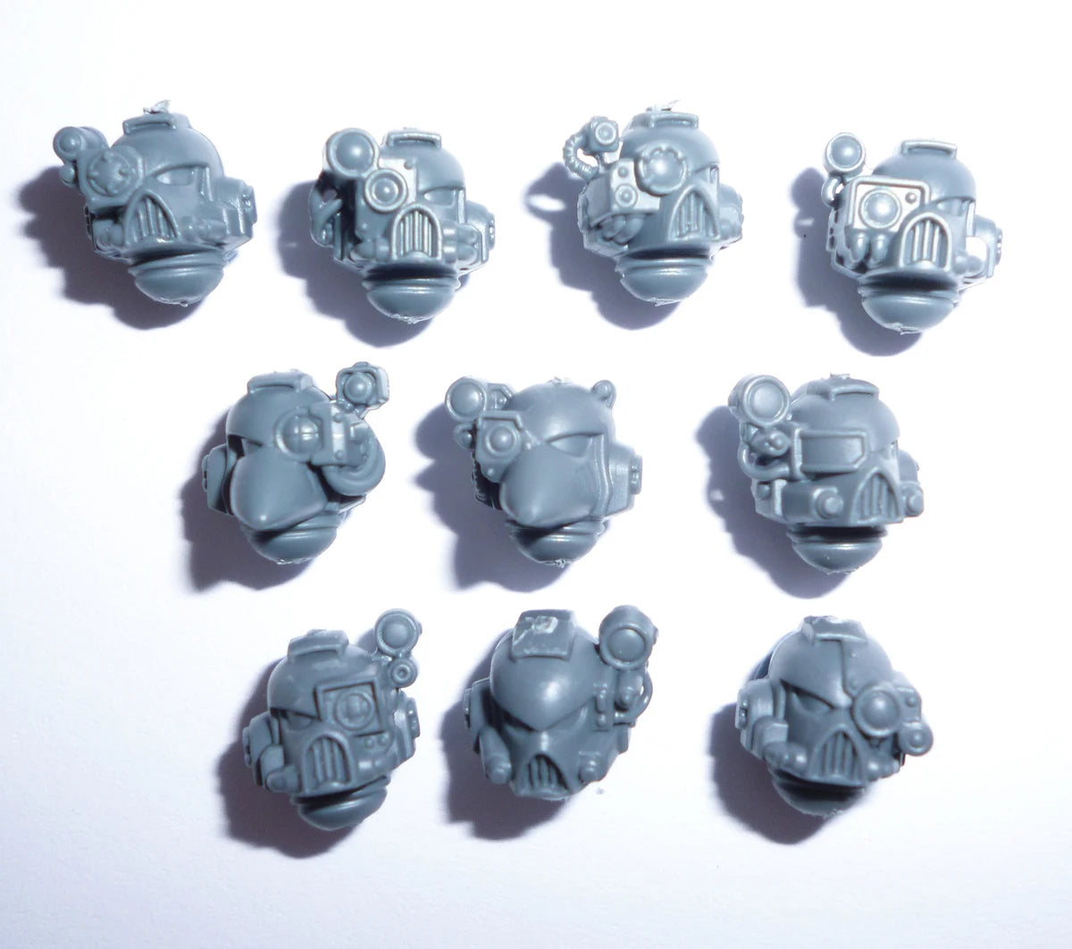 Warhammer 40K Space Marines Devastator Squad Helmets x 10 Bits Bitz