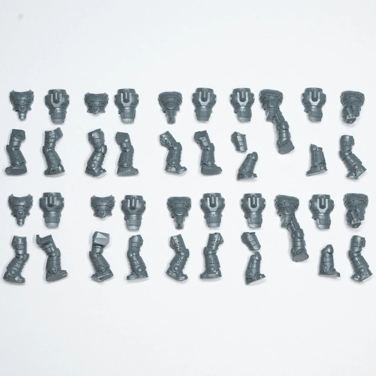 Horus Heresy Space Marines MKII Veteran Squad Legs and Torso x 10 Bits Bitz