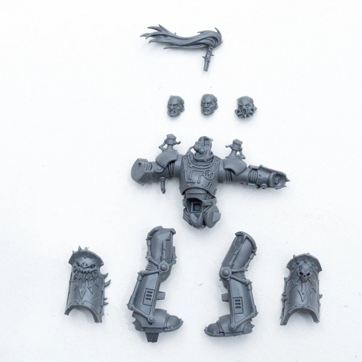Warhammer 40K Chaos Space Marines Abaddon The Despoiler Body and Heads Bits Bitz