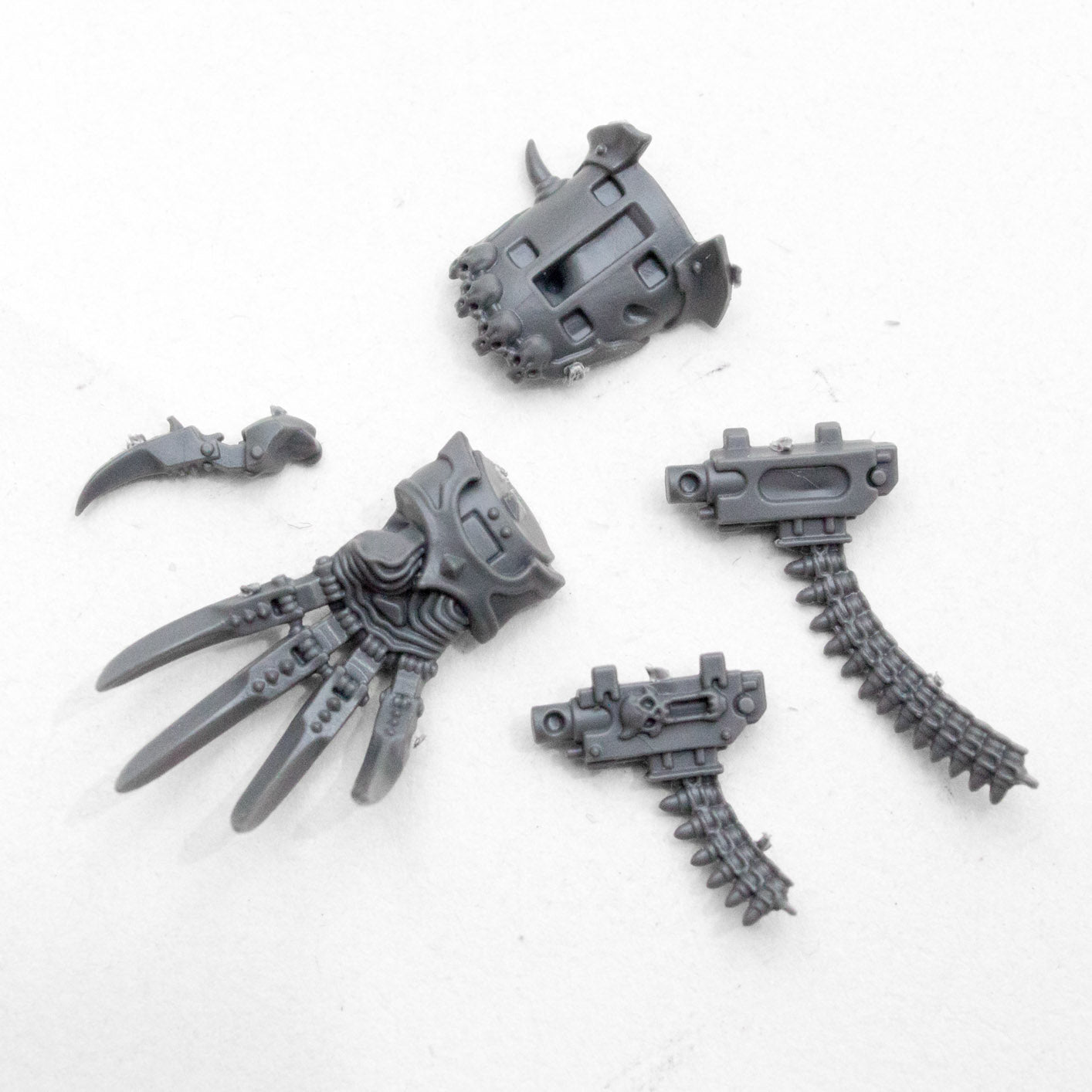 Chaos Space Marines Abaddon The Despoiler Talon of Horus - Space Marines - Kitbash Bit