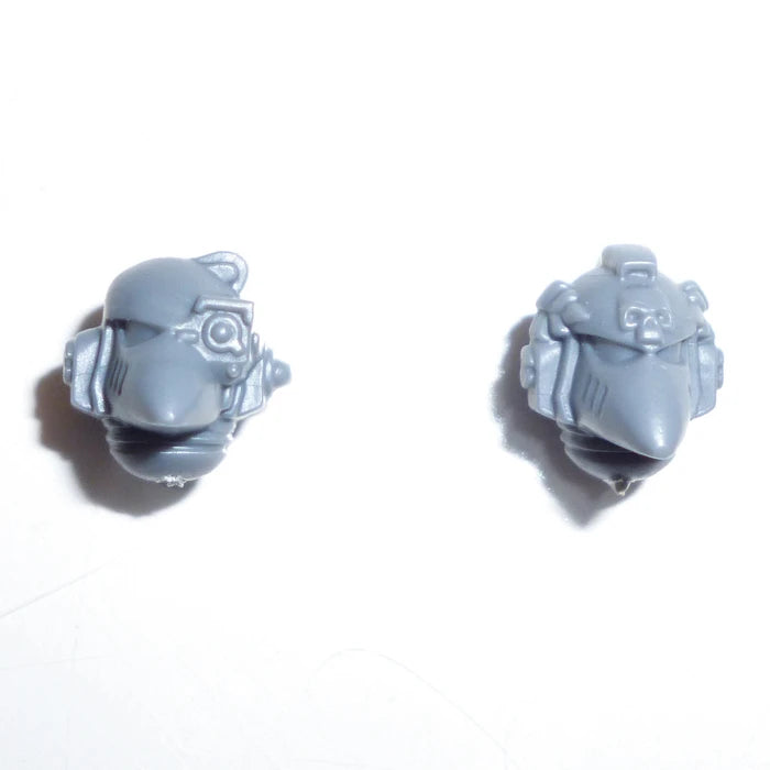 Warhammer 40K Space Marines Vanguard Helmets x 2  Bits Bitz