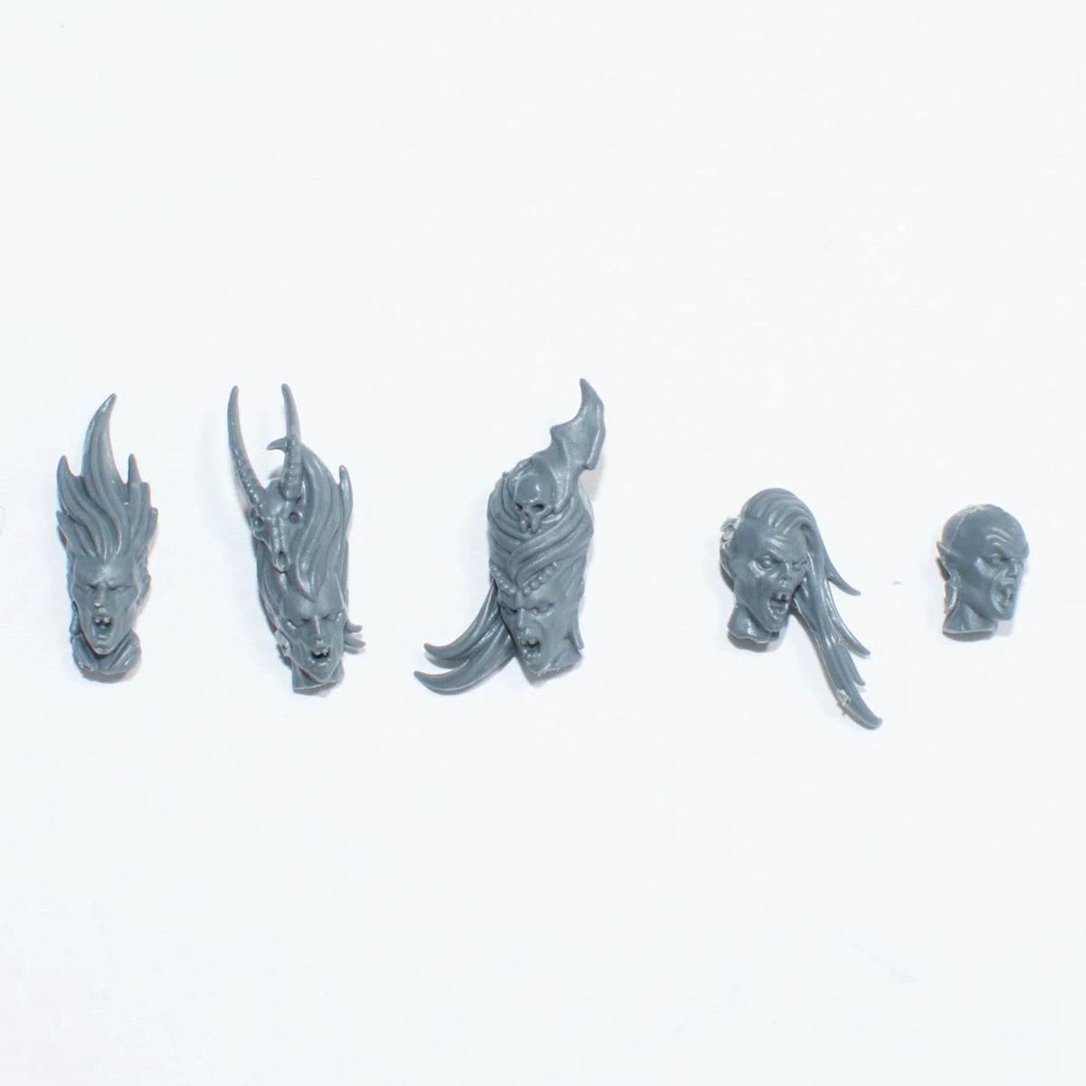 Warhammer Soulblight Gravelords Blood Knights Heads x 5 Bits Bitz