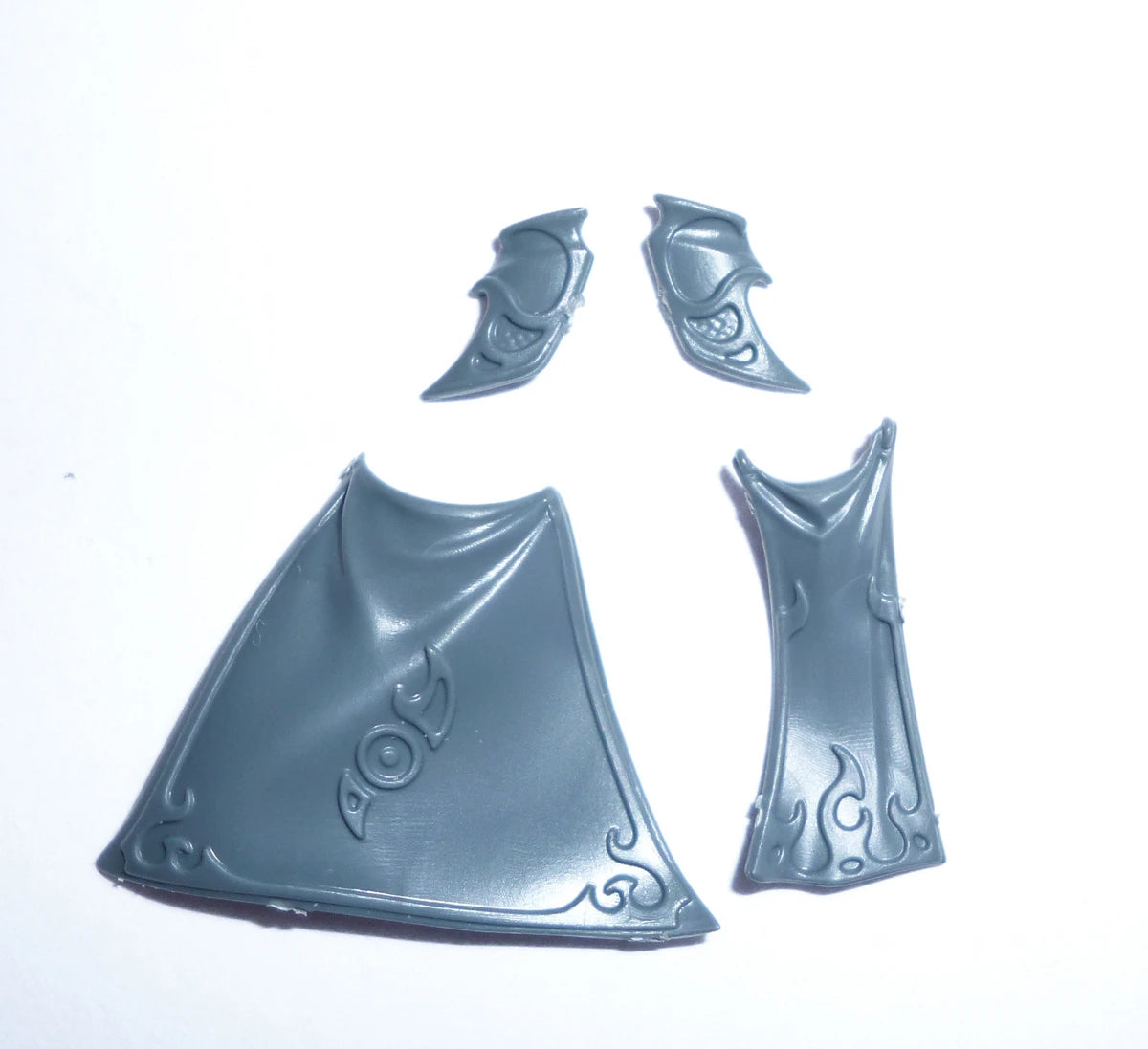 Warhammer 40K Thousand Sons Rubric Marines Sorceror Tabards Bits Bitz
