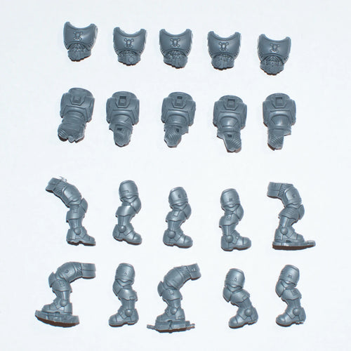 Warhammer 40K Space Marines Primaris Infiltrators Torso and Legs x 5 Bits Bitz