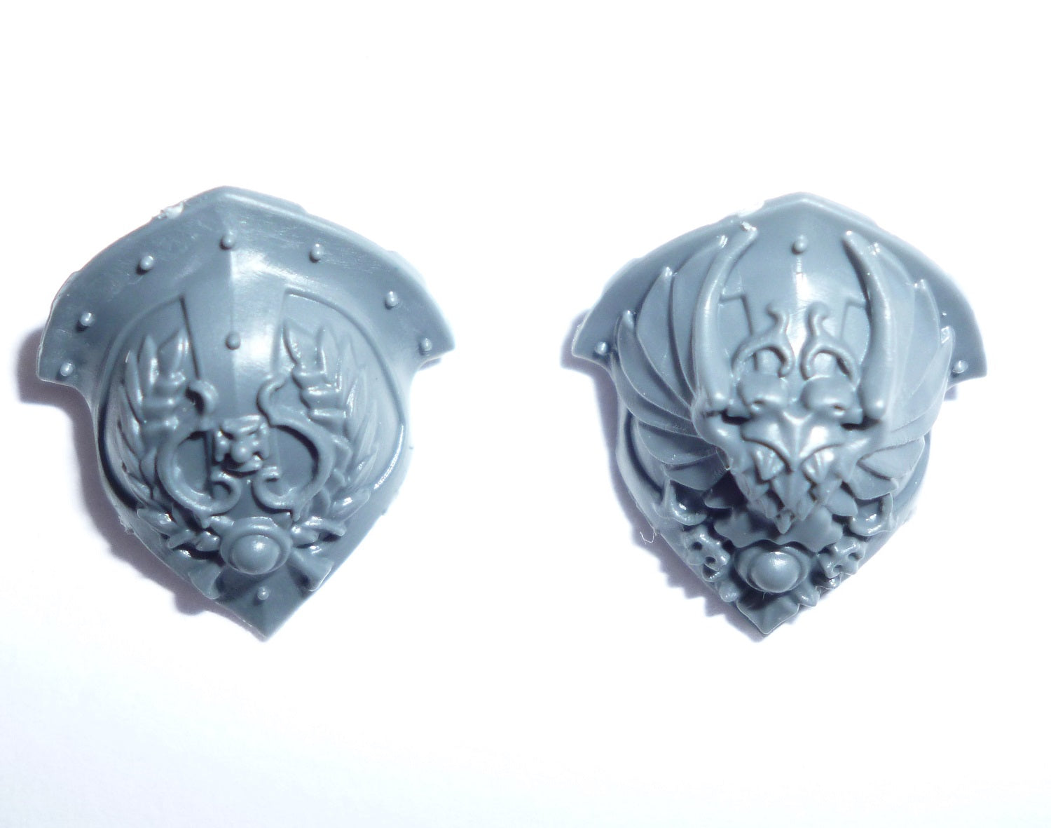 Adeptus Custodes Custodian Guard Shoulder Pads x 2 C - Warhammer - Conversion Part