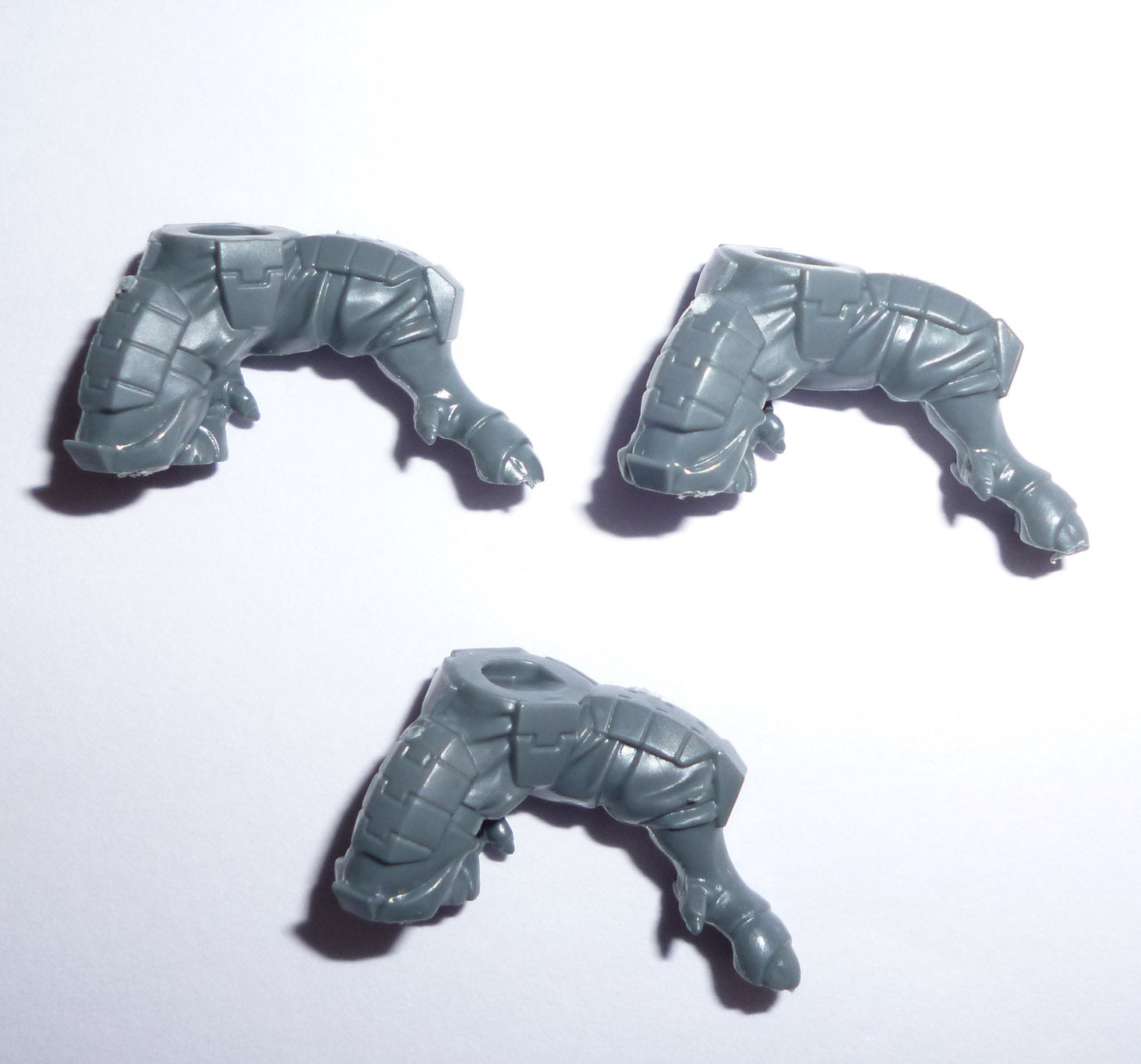 Tau Empire Fire Warriors Crouching Legs x 3 - Warhammer - Authentic Sprue
