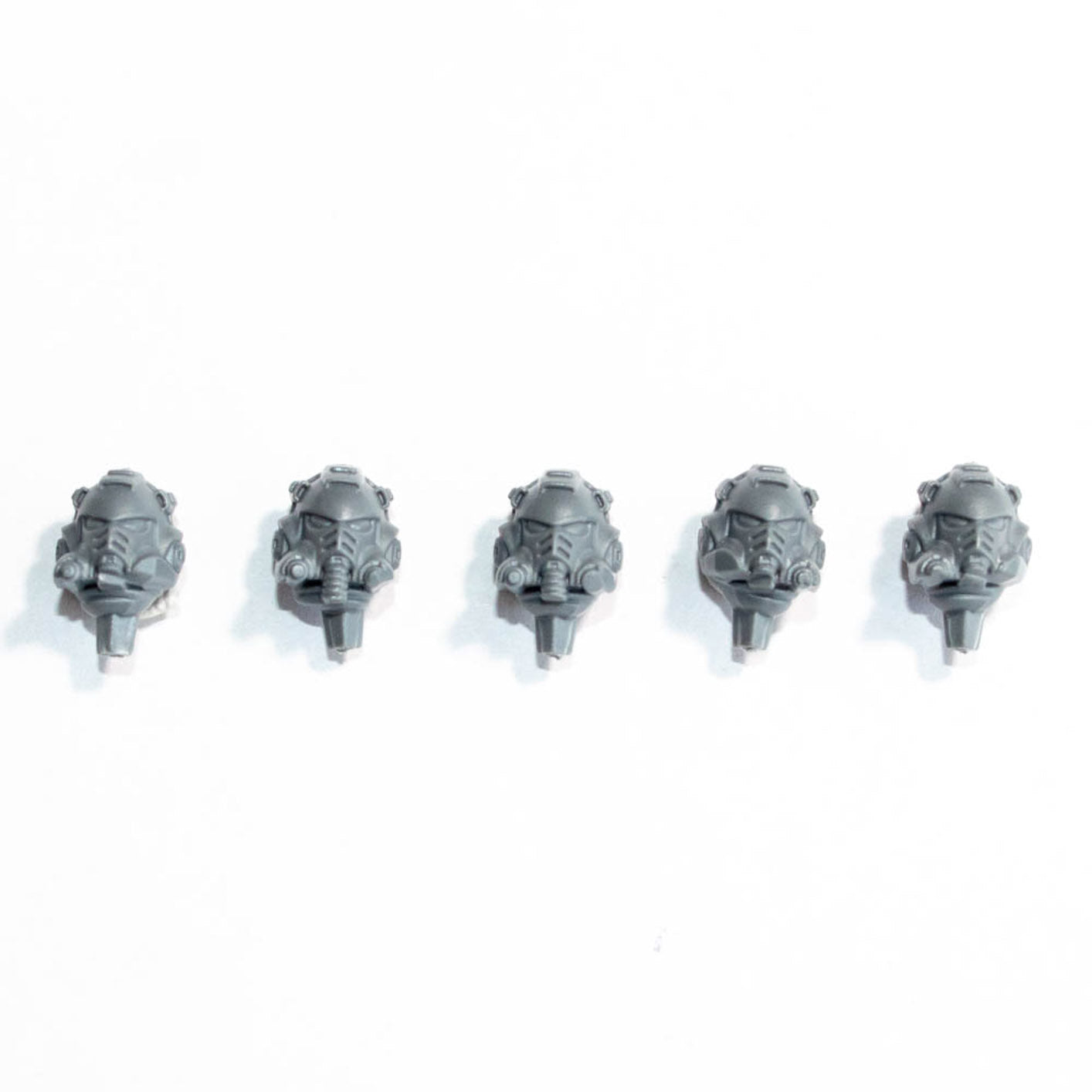 Space Marines Heavy Intercessors Helmets x 5 B - Space Marines - Kitbash Bit
