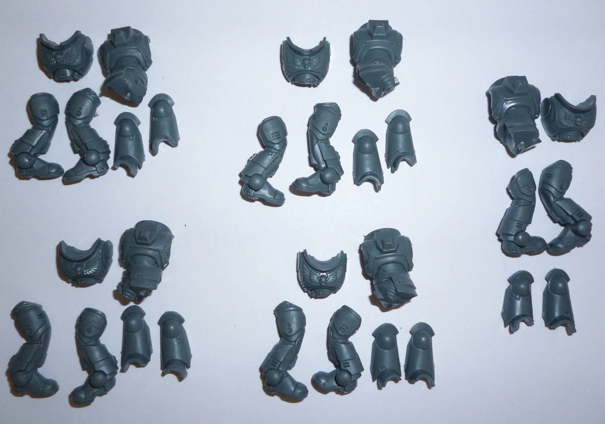 Warhammer 40K Space Marines Primaris Intercessors Torso and Legs x 5 Bits Bitz