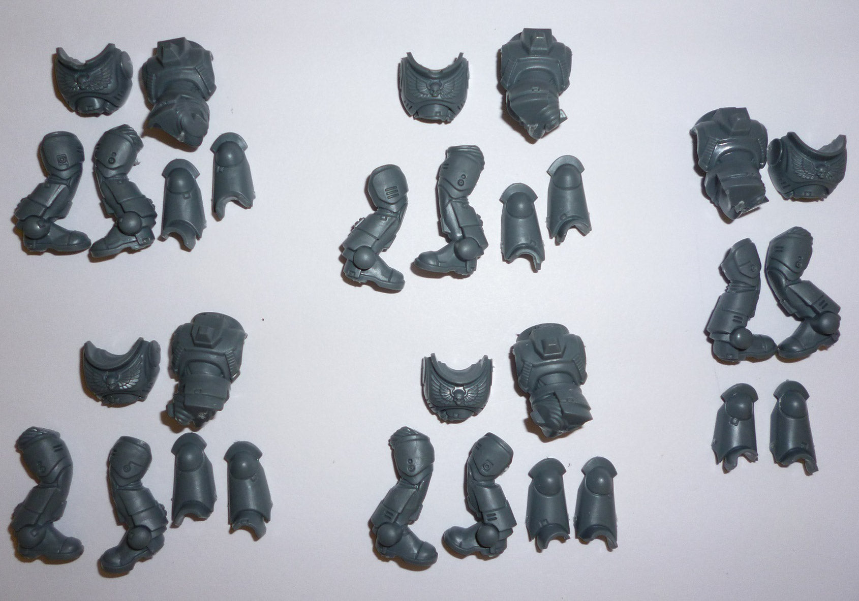 Space Marines Primaris Intercessors Torso and Legs x 5 - Space Marines - Authentic Sprue