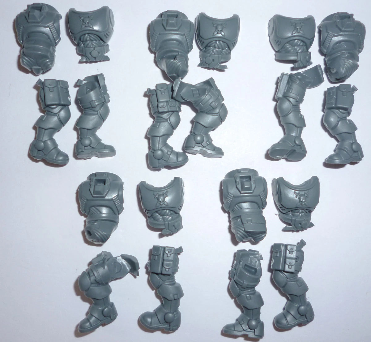 Warhammer 40K Space Marines Primaris Reivers Torso and Legs x 5 Bits Bitz
