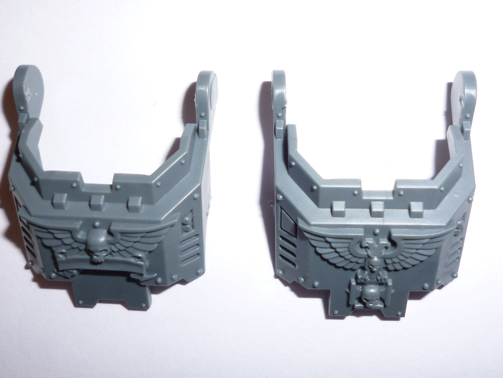 Space Marines Redemptor Dreadnought Chest Plate x 2 - Space Marines - Spare Part