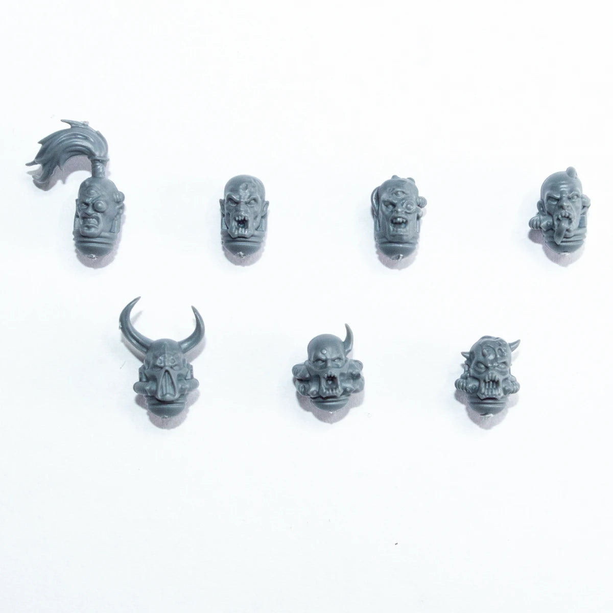 Warhammer 40K Chaos Space Marines Chosen Heads x 7 Bits Bitz