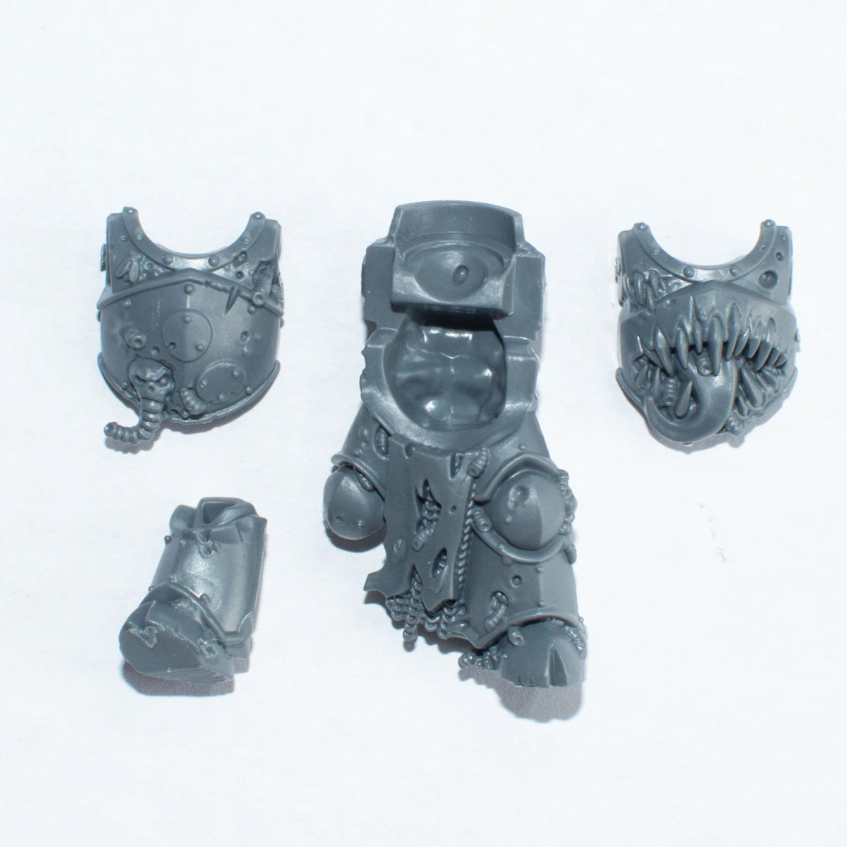 Warhammer 40K Death Guard Plague Marines Legs and Torso D Bits Bitz