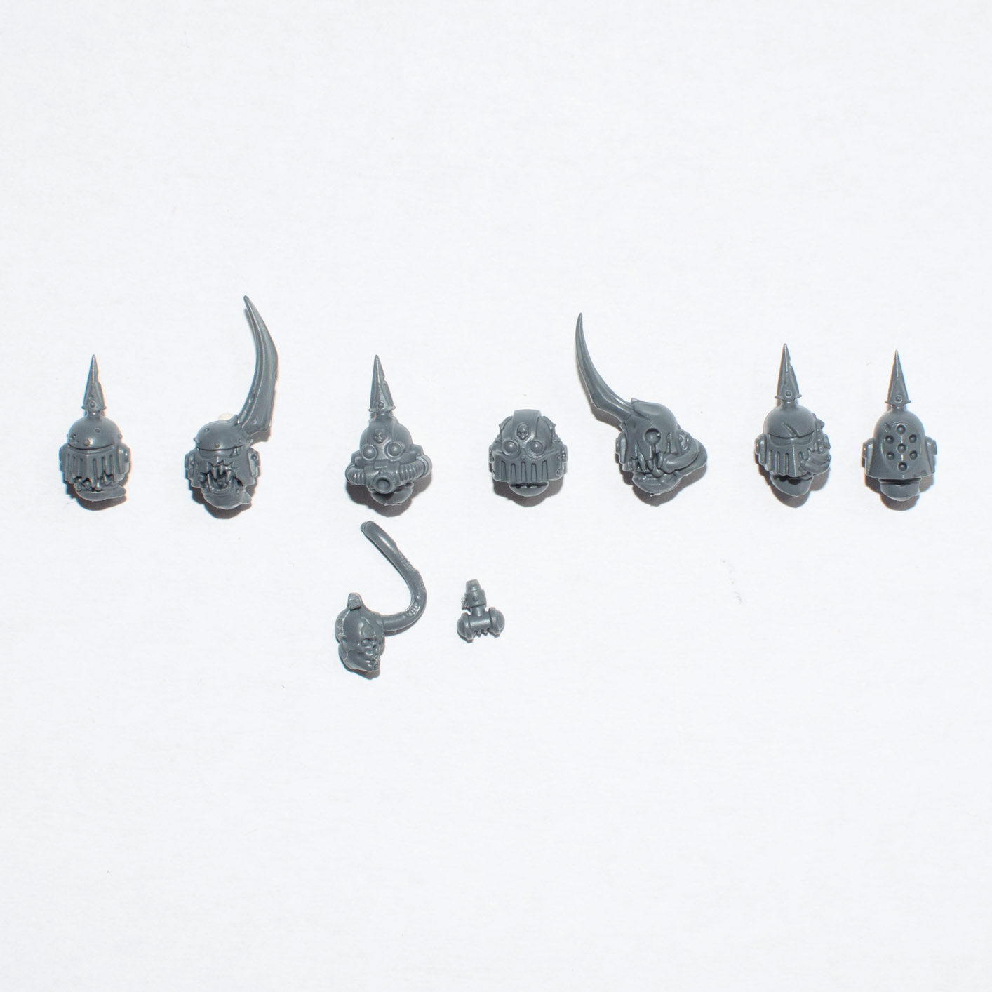Death Guard Plague Marines Heads x 7 A - Warhammer - Kitbash Bit