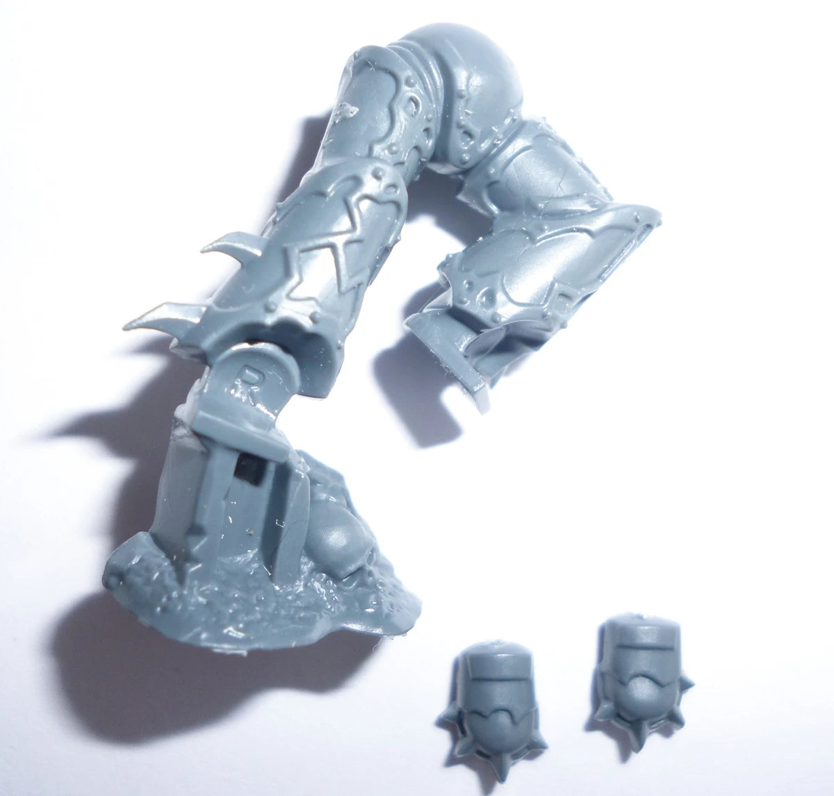 Warhammer 40K Chaos Space Marines Raptors Legs E Bits Bitz