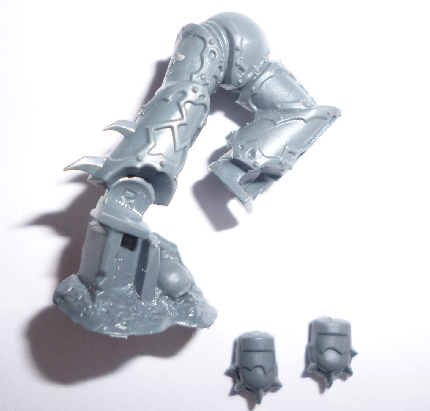 Chaos Space Marines Raptors Legs E - Space Marines - Authentic Sprue