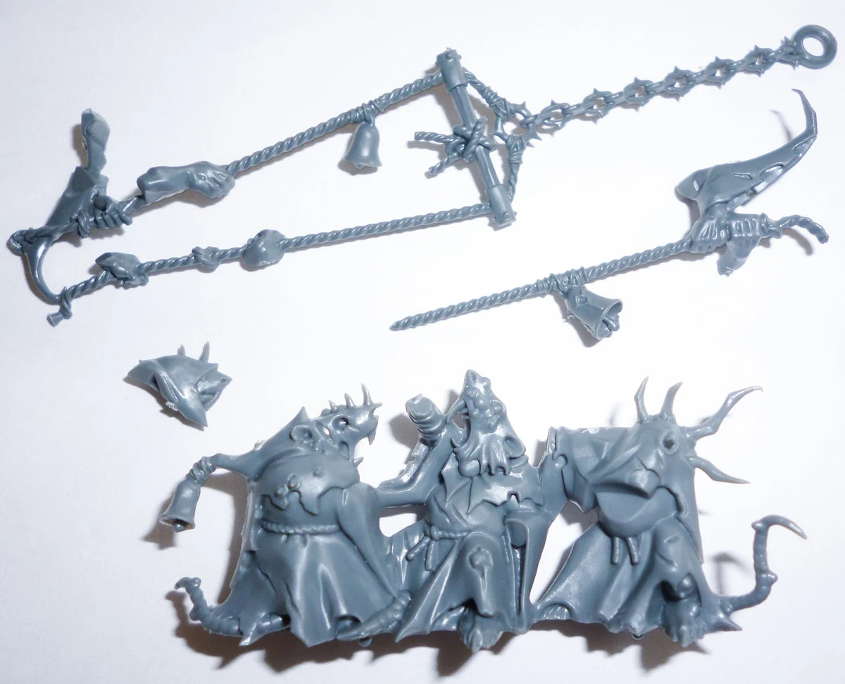 Warhammer Skaven Plague Furnace/Screaming Bell Plague Monks Bits