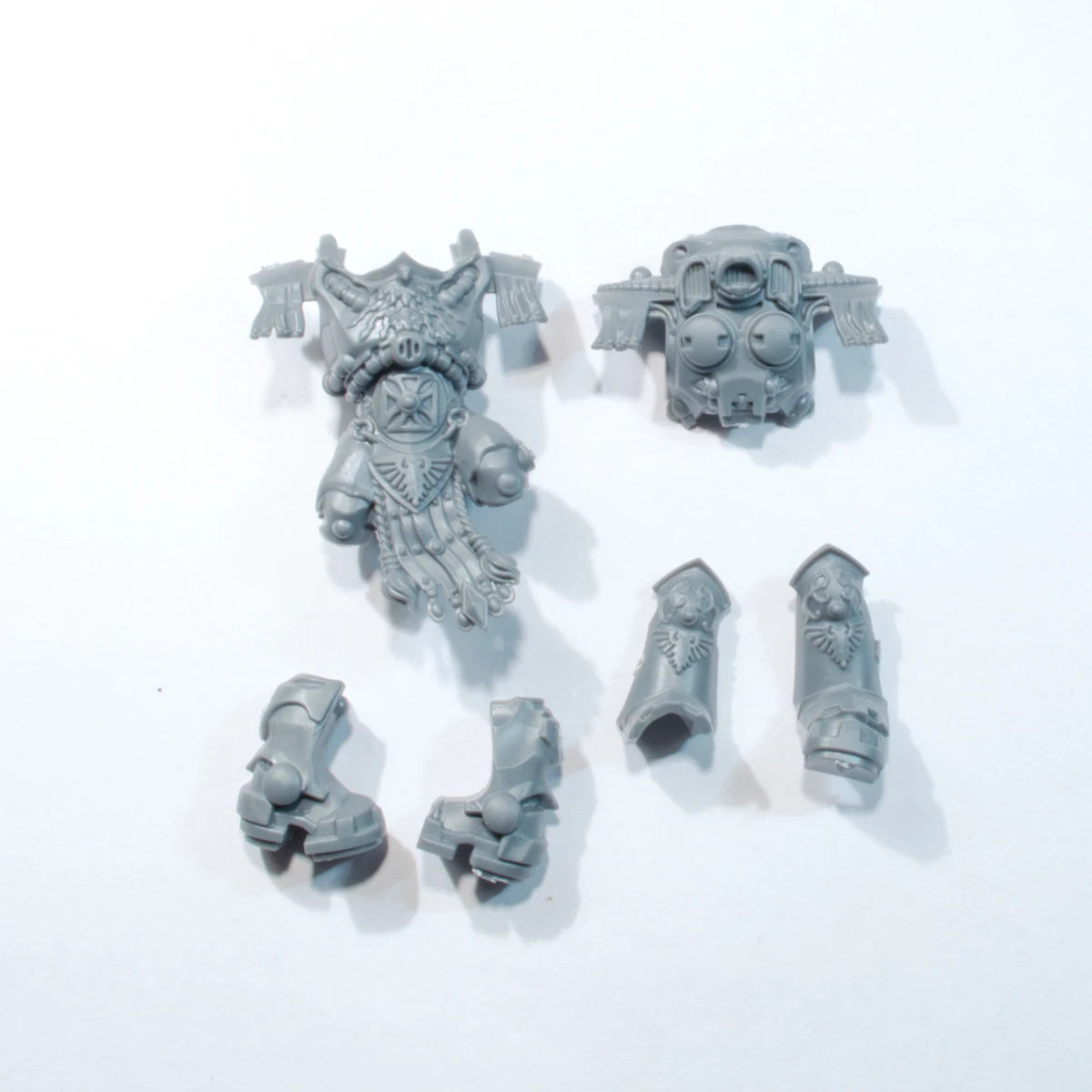 Warhammer 40K Adeptus Custodes Allarus Custodians Legs and Torso B Bits Bitz