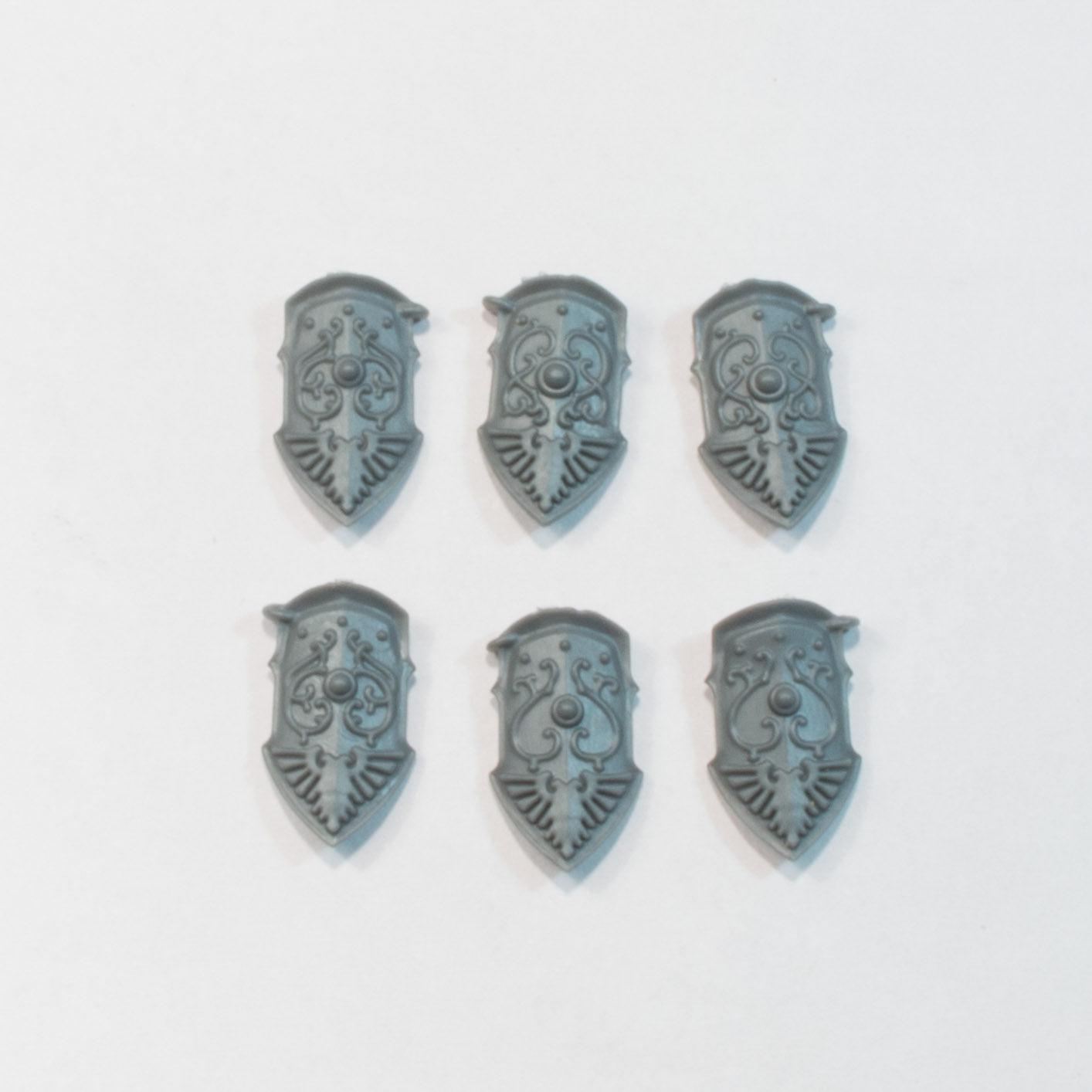 Adeptus Custodes Allarus Custodians Leg Armour x 6 - Warhammer - Authentic Sprue