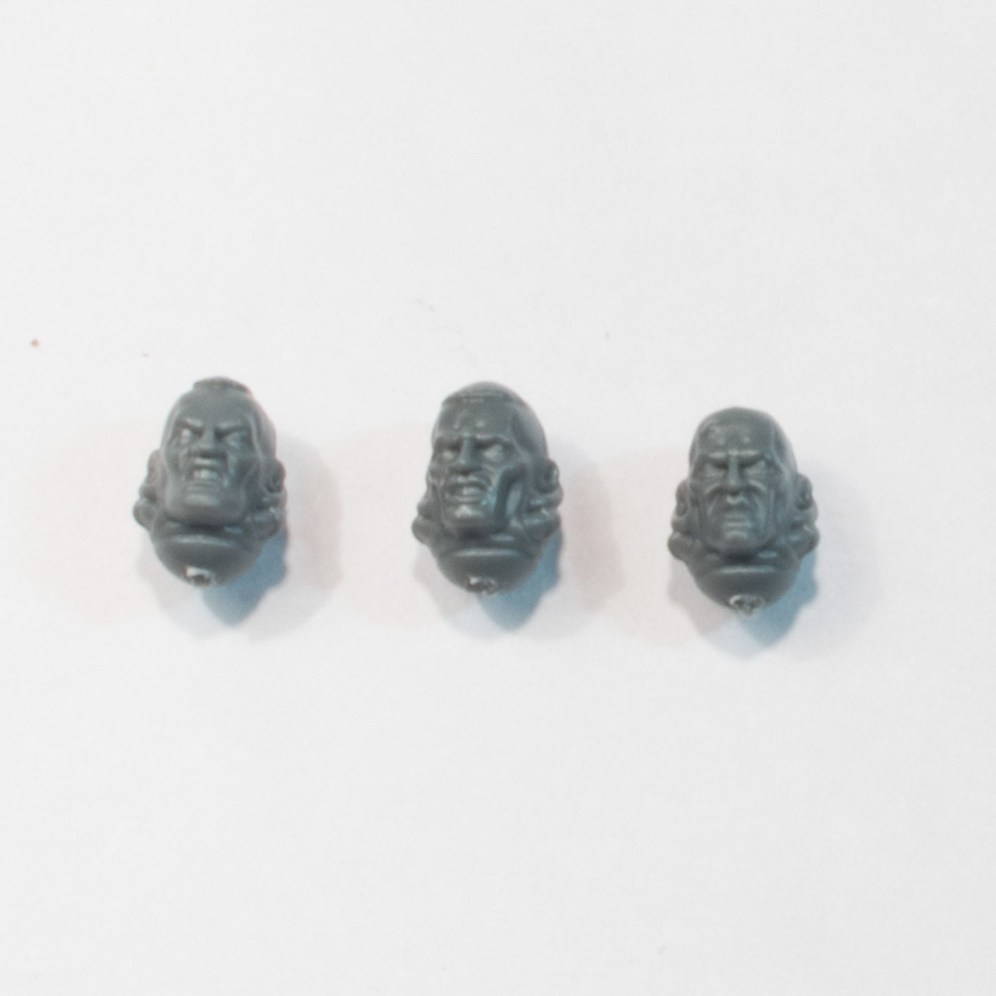 Adeptus Custodes Allarus Custodians Heads x 3 - Warhammer - Spare Part