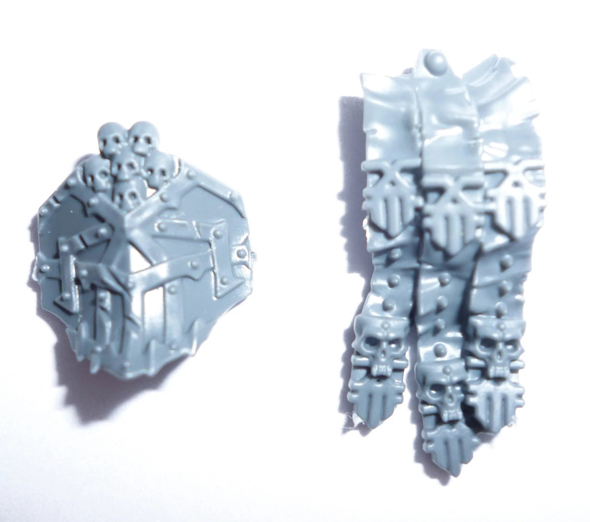 Warhammer Daemons of Khorne Bloodthirster Badge and Tabbard B Bits Bitz