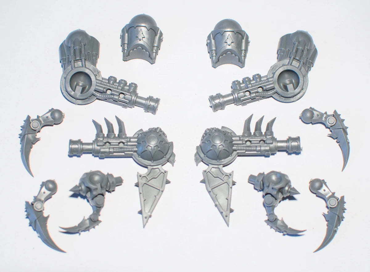 Warhammer 40K Chaos Space Marines Heldrake Left and Right Arms Bits Bitz