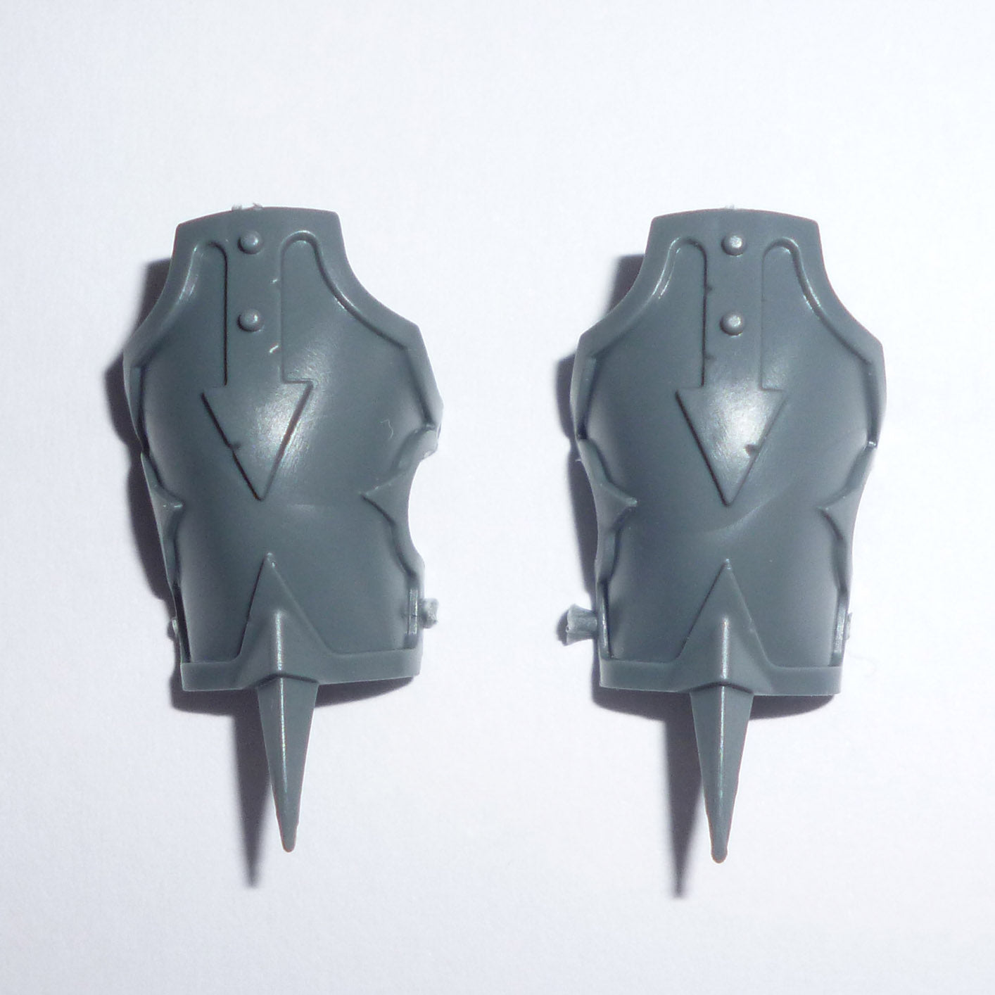 Chaos Space Marines Heldrake Leg Armour - Space Marines - Conversion Part