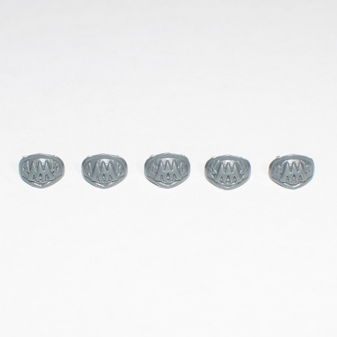 Dwarfen Mountain Holds Dwarf Ironbreakers Shoulder Pads x 5 - Warhammer - Kitbash Bit