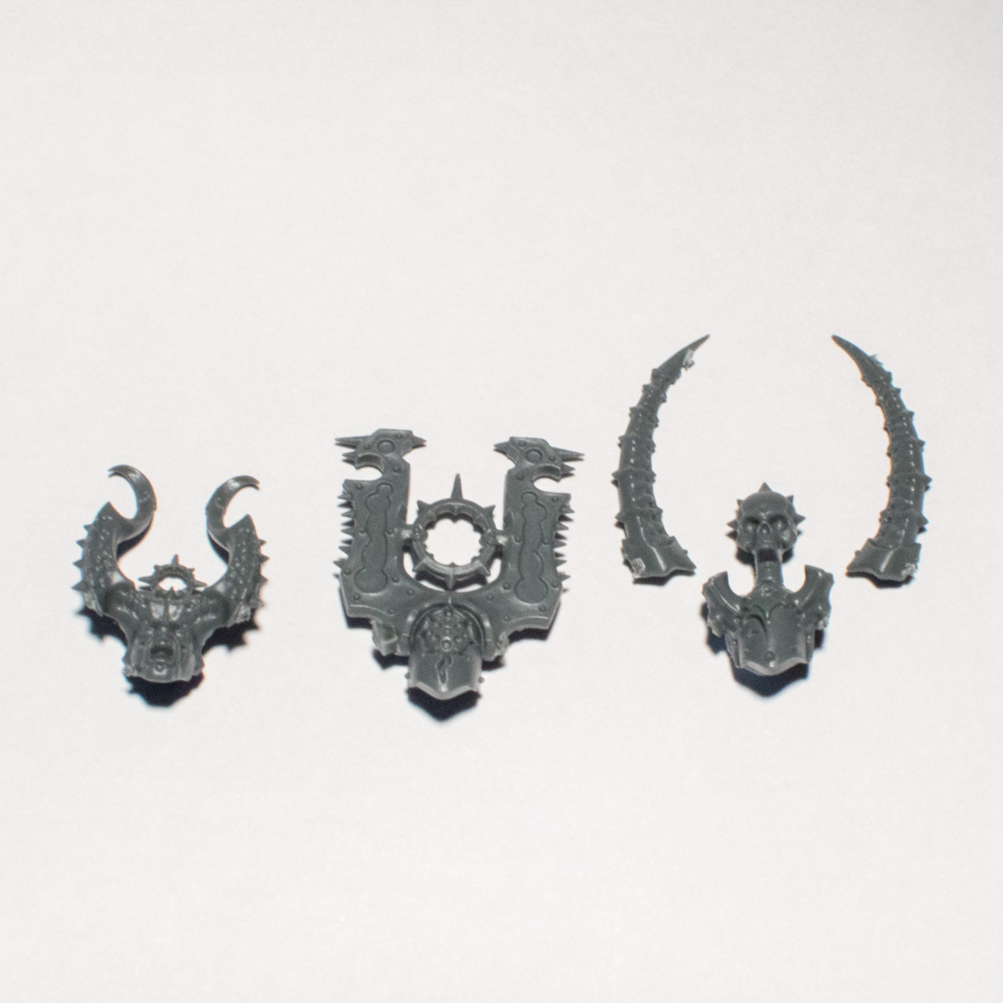 Slaves to Darkness Chaos Varanguard Knights Heads x 3 - Age of Sigmar - Conversion Part