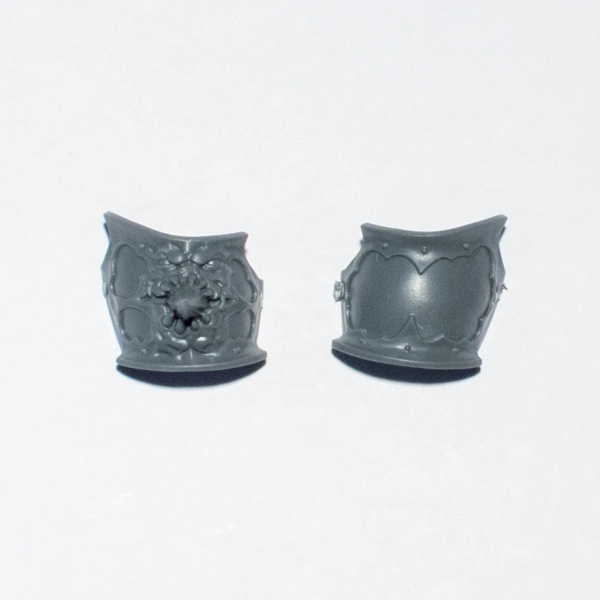 Warhammer Slaves to Darkness Chaos Varanguard Knights Shoulder pads B Bits Bitz