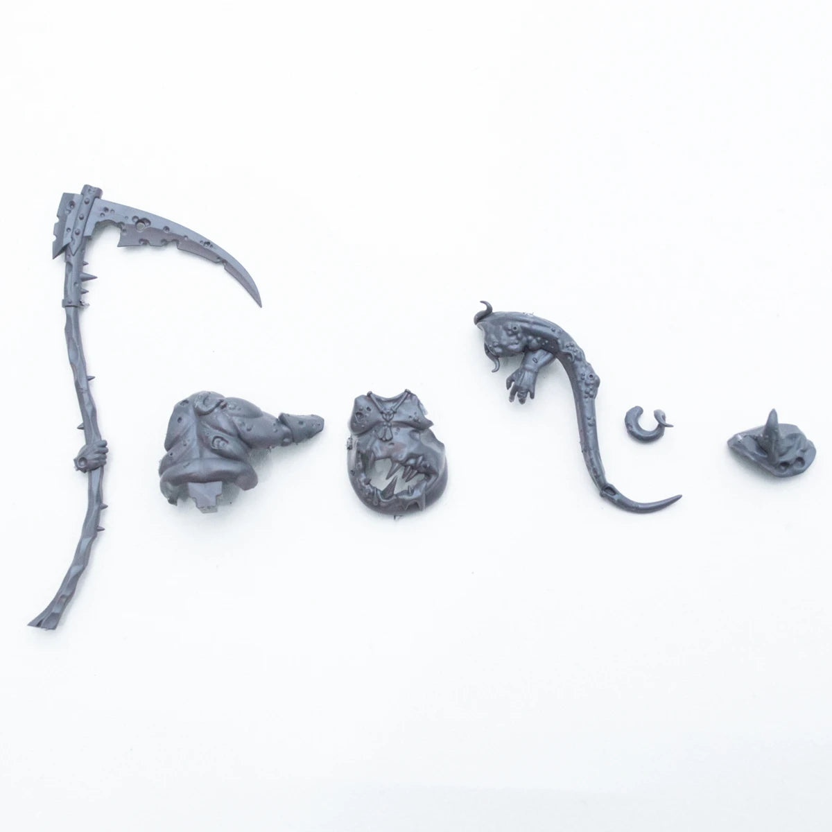 Warhammer Maggotkin of Nurgle Pusgoyle Blightlords Torso and Weapon A Bits Bitz