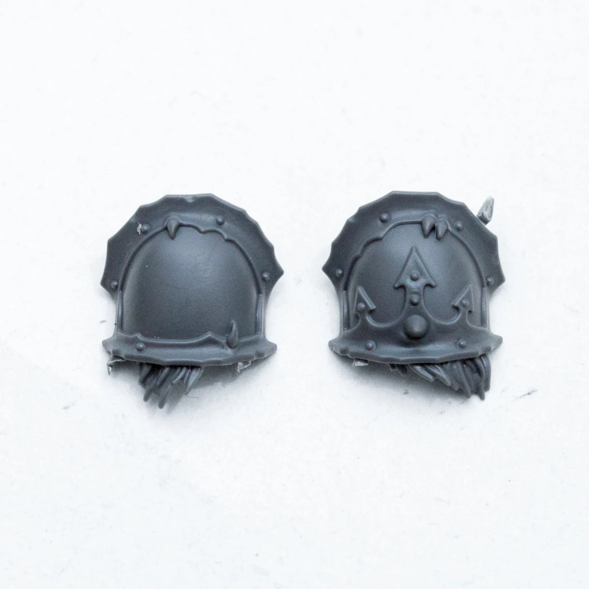 Warhammer 40K Chaos Space Marines Terminators Shoulder Pads B Bits Bitz