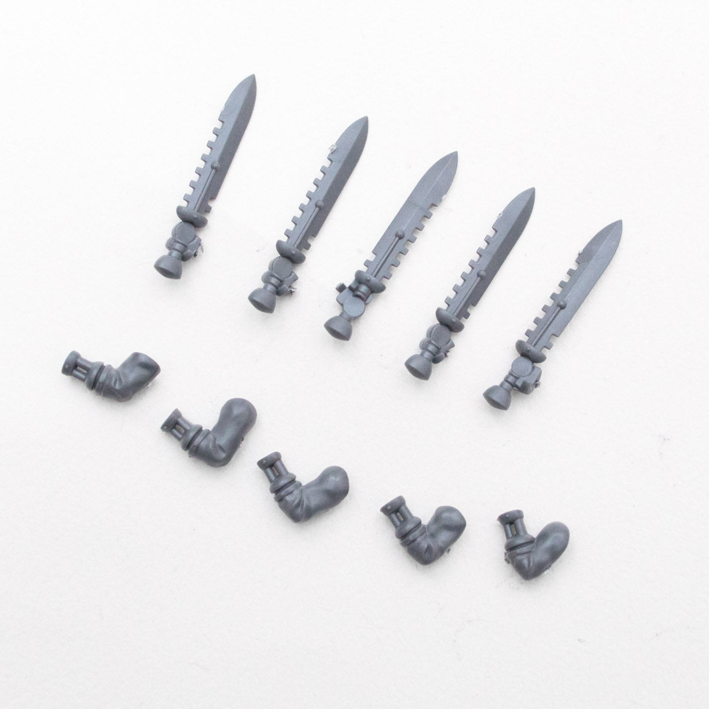 Adeptus Mechanicus Sicarians Power Sword x 5 - Warhammer - Authentic Sprue