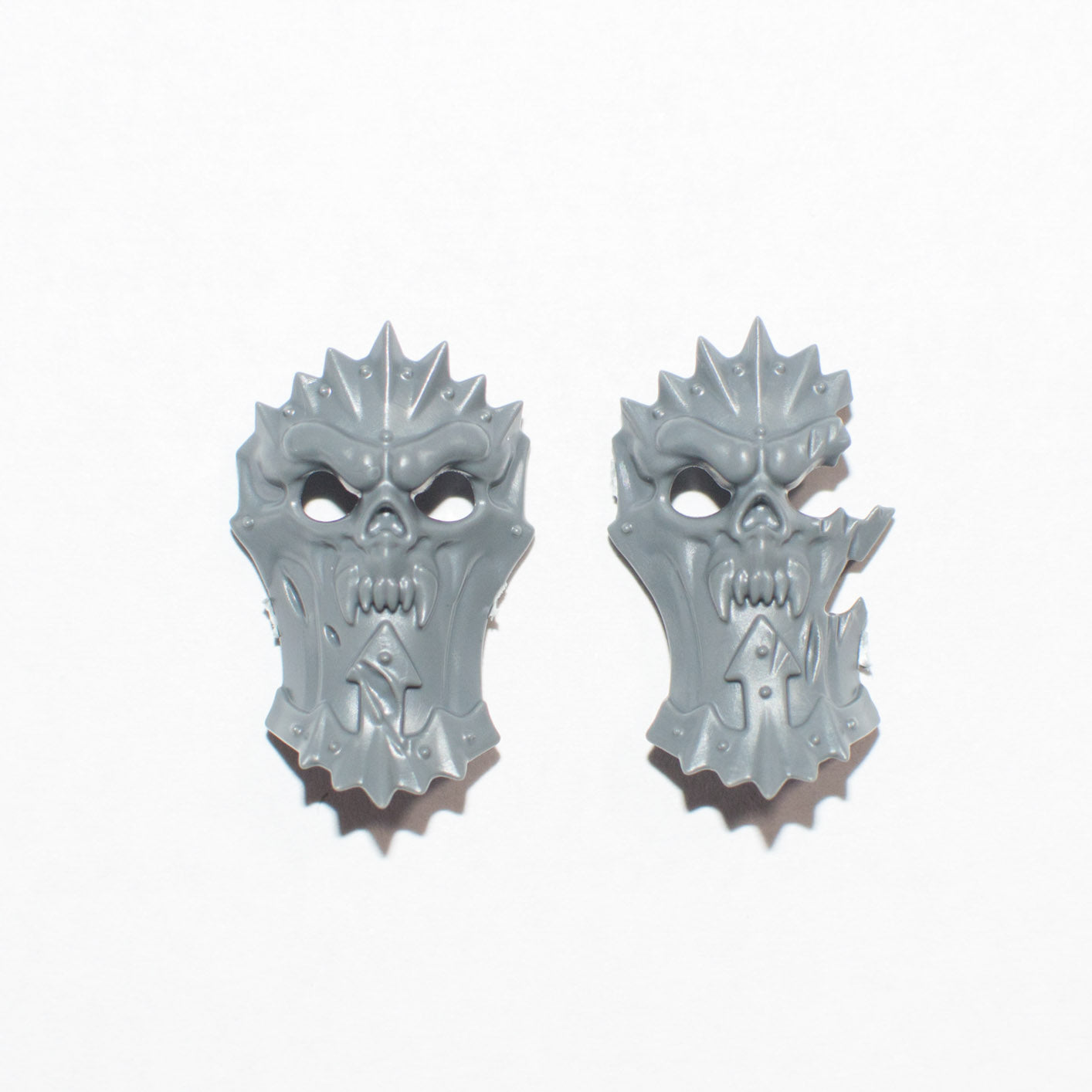 Daemons of Khorne Skarbrand the Bloodthirster Wrist Guards - Age of Sigmar - Spare Part