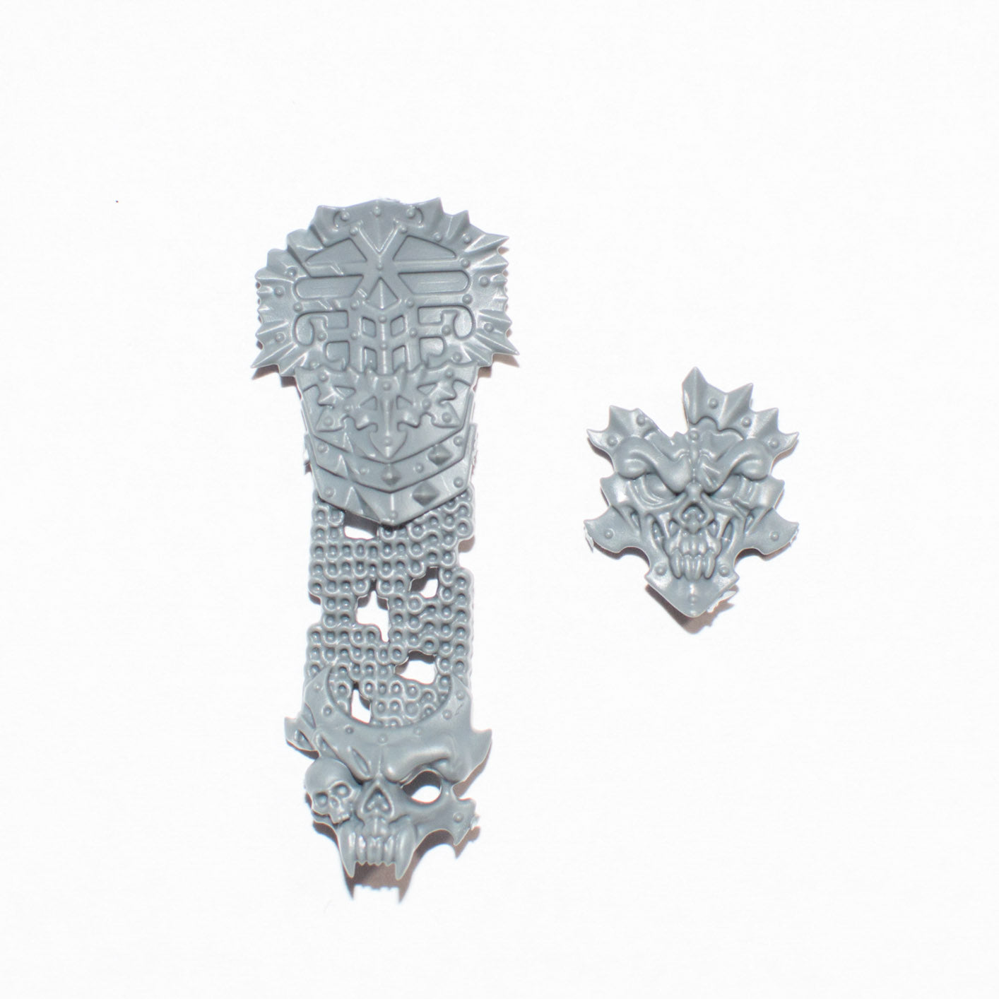 Daemons of Khorne Skarbrand the Bloodthirster Badge - Age of Sigmar - Authentic Sprue