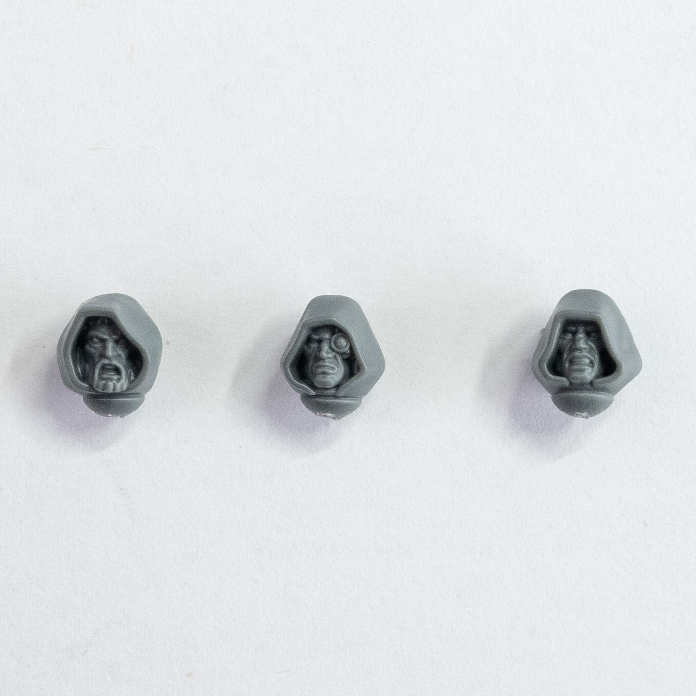 Dark Angels Inner Circle Companions Heads x 3 - Warhammer - Authentic Sprue