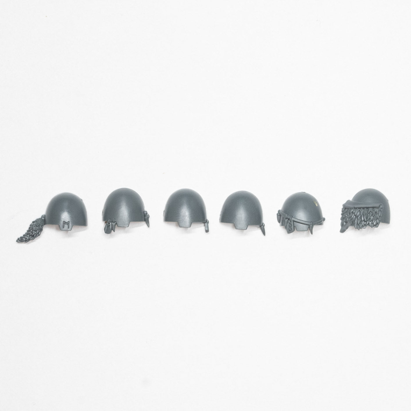 Space Wolves Wolf Guard Terminators Shoulder Pads x 6 - Warhammer - Authentic Sprue