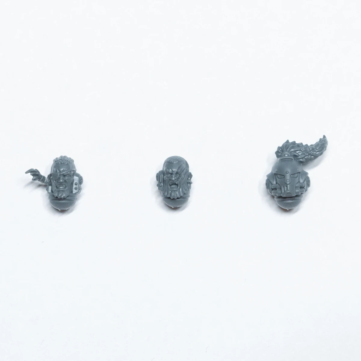 Warhammer 40K Space Wolves Wolf Guard Headtakers Heads x 3 C Bits Bitz