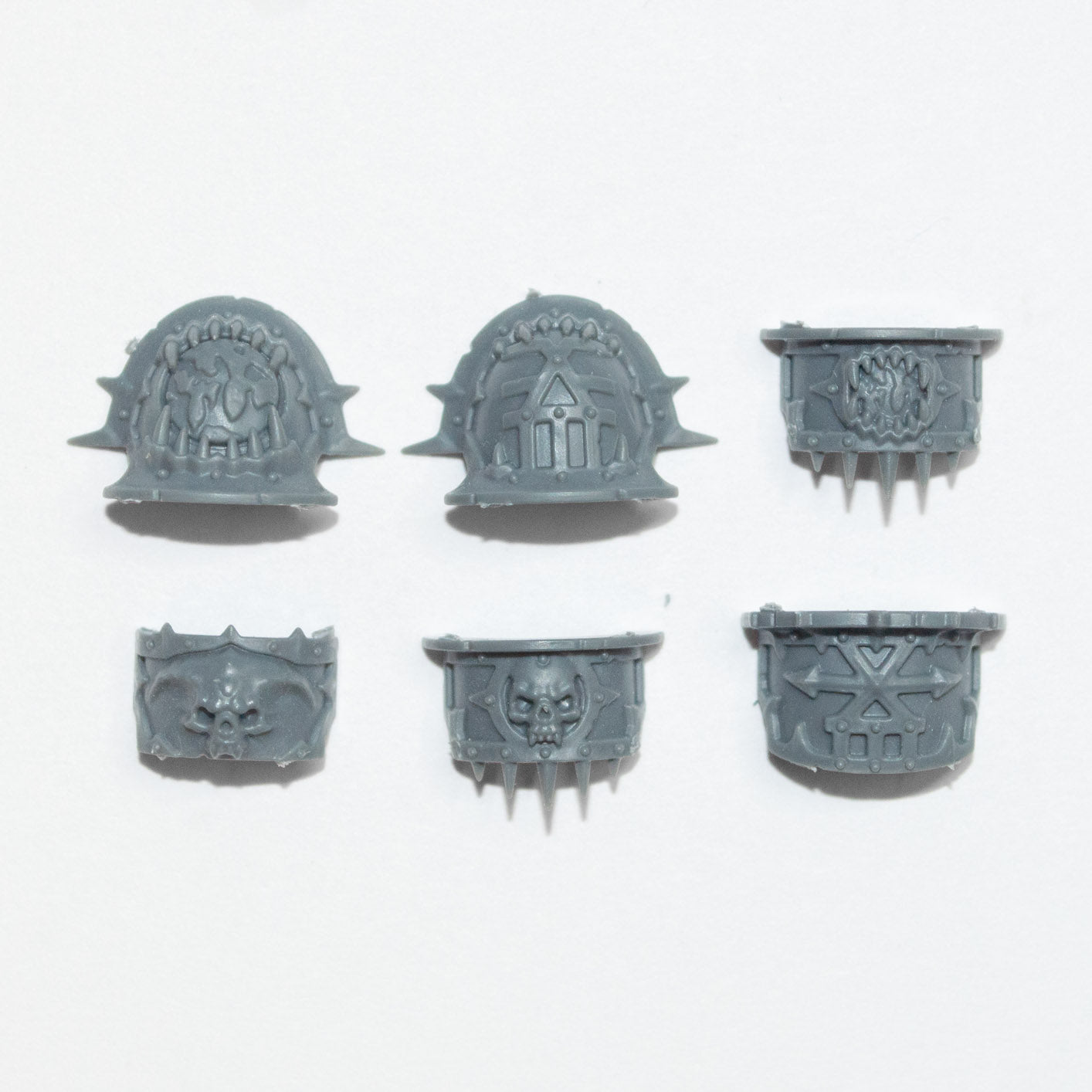 World Eaters Lord Invocatus Shoulder Pads x 6 - Warhammer - Kitbash Bit