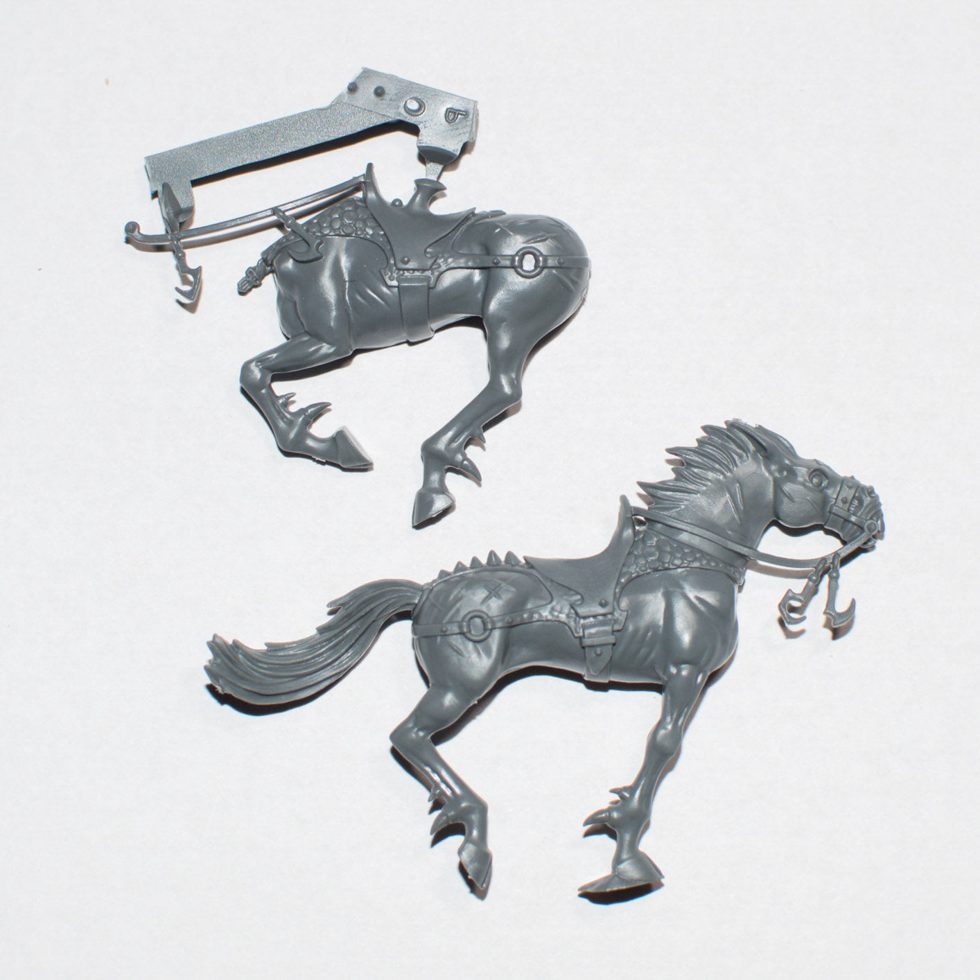 Cities of Sigmar Scourgerunner Chariot Dark Steed A - Age of Sigmar - Authentic Sprue