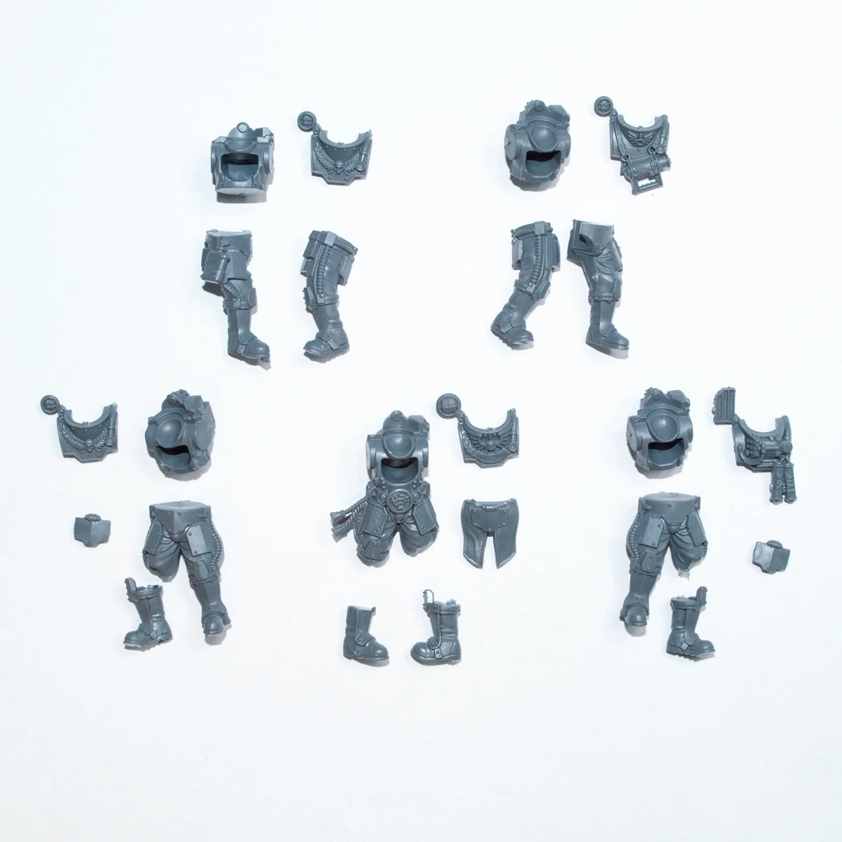 Horus Heresy Solar Auxilia Tactical Command Section Legs and Torso x 5 Bits Bitz