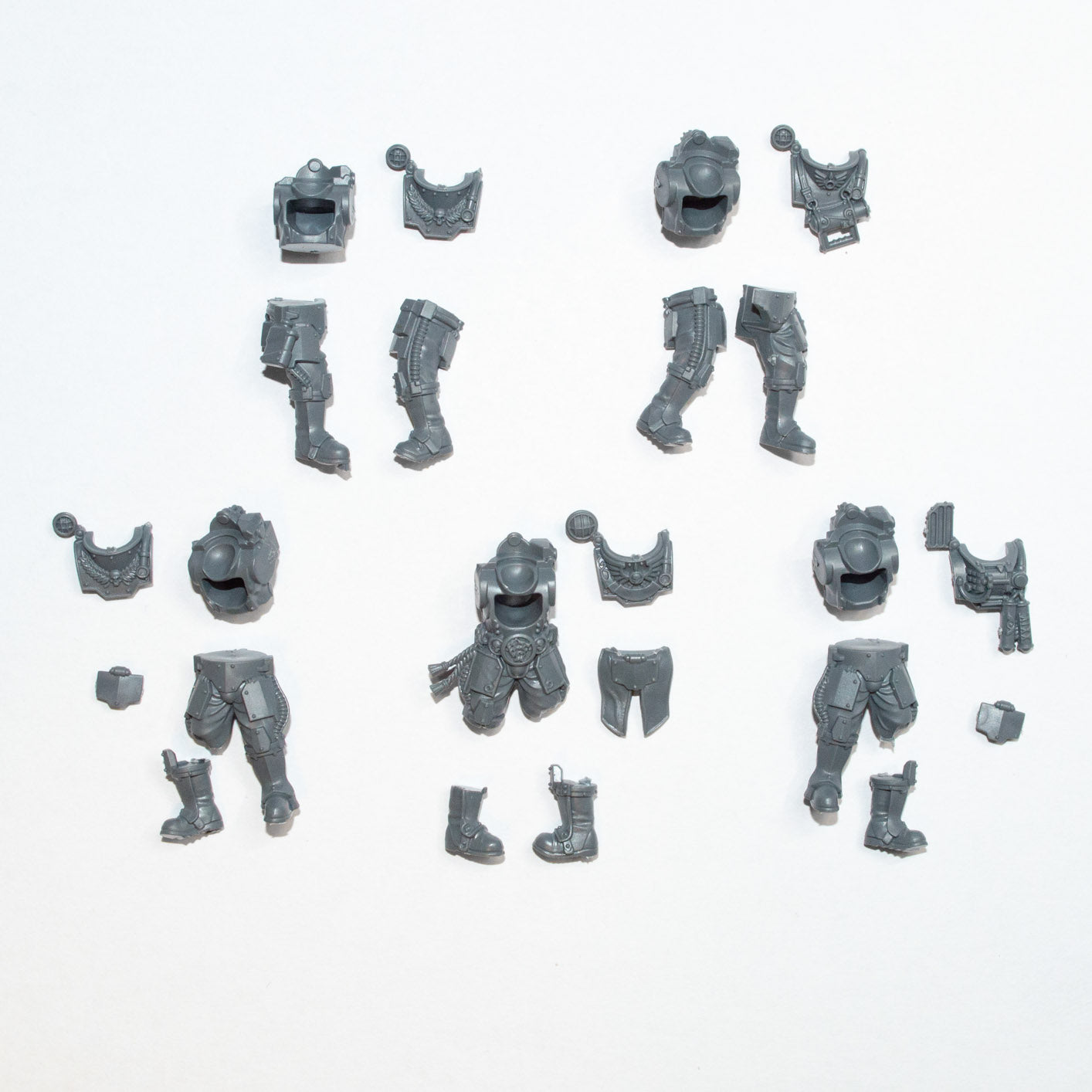 Horus Heresy Solar Auxilia Tactical Command Section Legs and Torso x 5 - Warhammer - Conversion Part