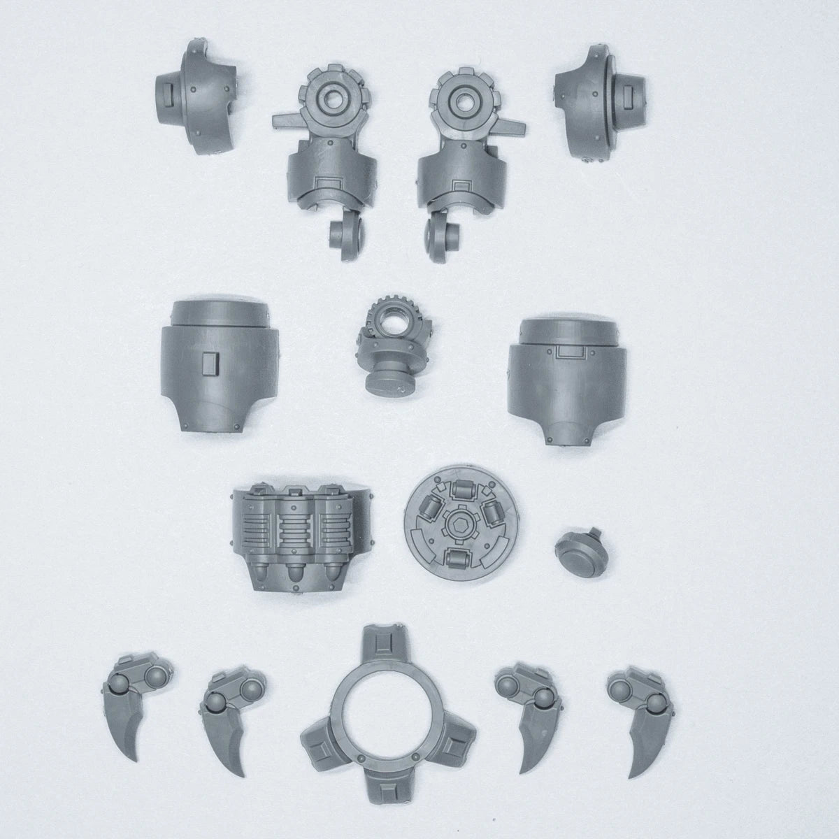 Warhammer 40K Space Marines Brutalis Dreadnought Left Arm with Talons Bits Bitz
