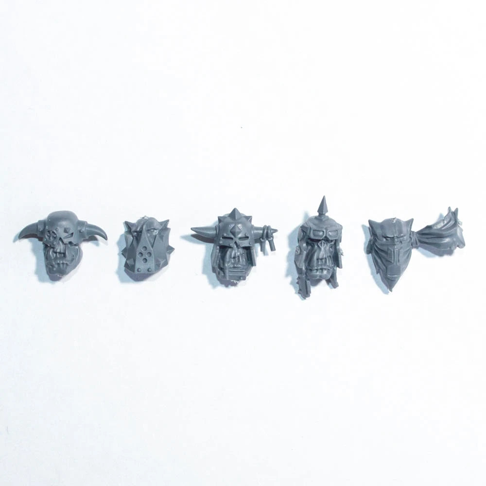 Warhammer 40K Orks Ork Stormboyz Heads x 5 A Bits Bitz