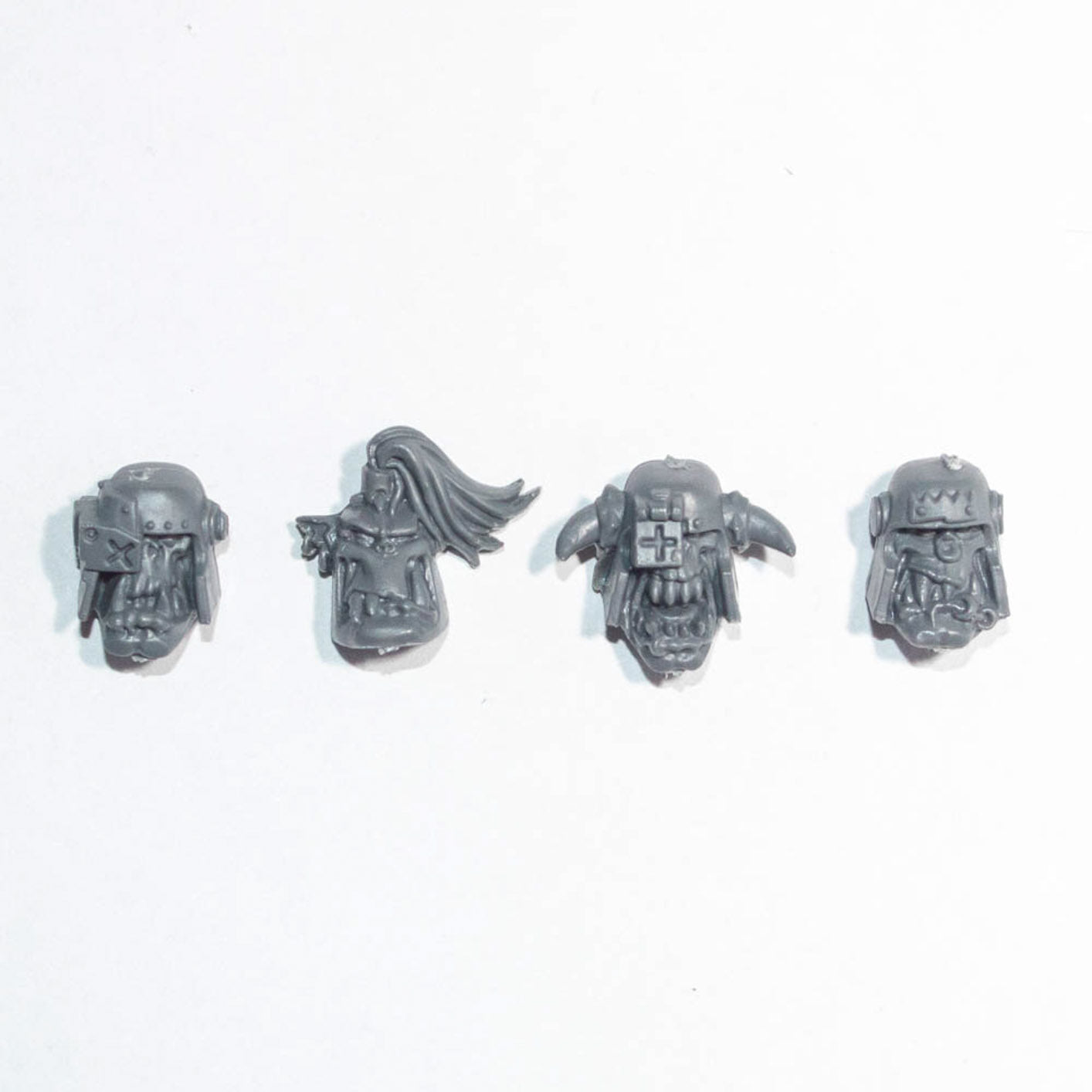 Orks Ork Lootas/Burna Boyz Heads x 4 B - Orks - Authentic Sprue
