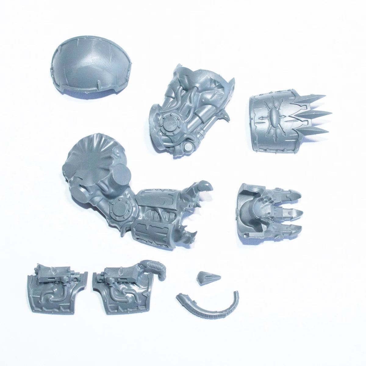 Warhammer 40K Chaos Space Marines Helbrute Left Arm and Fist Bits Bitz