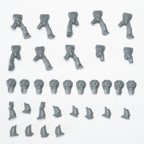 Horus Heresy Space Marines Mark VI Tactical Squad Legs and Torso x 10 - Warhammer - Authentic Sprue