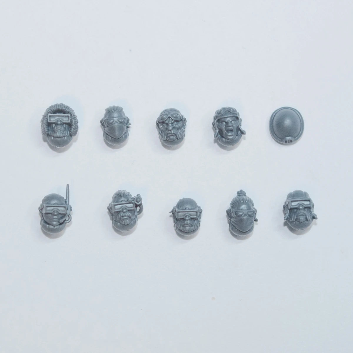 Warhammer 40K Leagues of Votann Hernkyn Pioneers Heads x 10 Bits Bitz