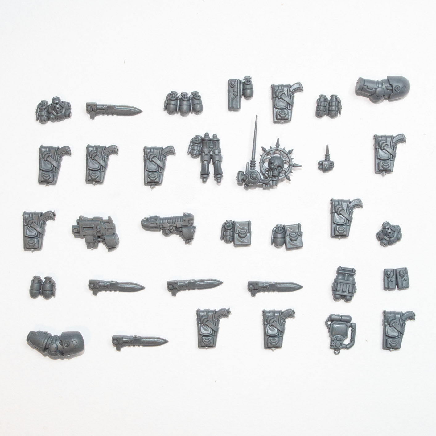 Horus Heresy Space Marines MKIII Command Squad Accessories - Warhammer - Authentic Sprue