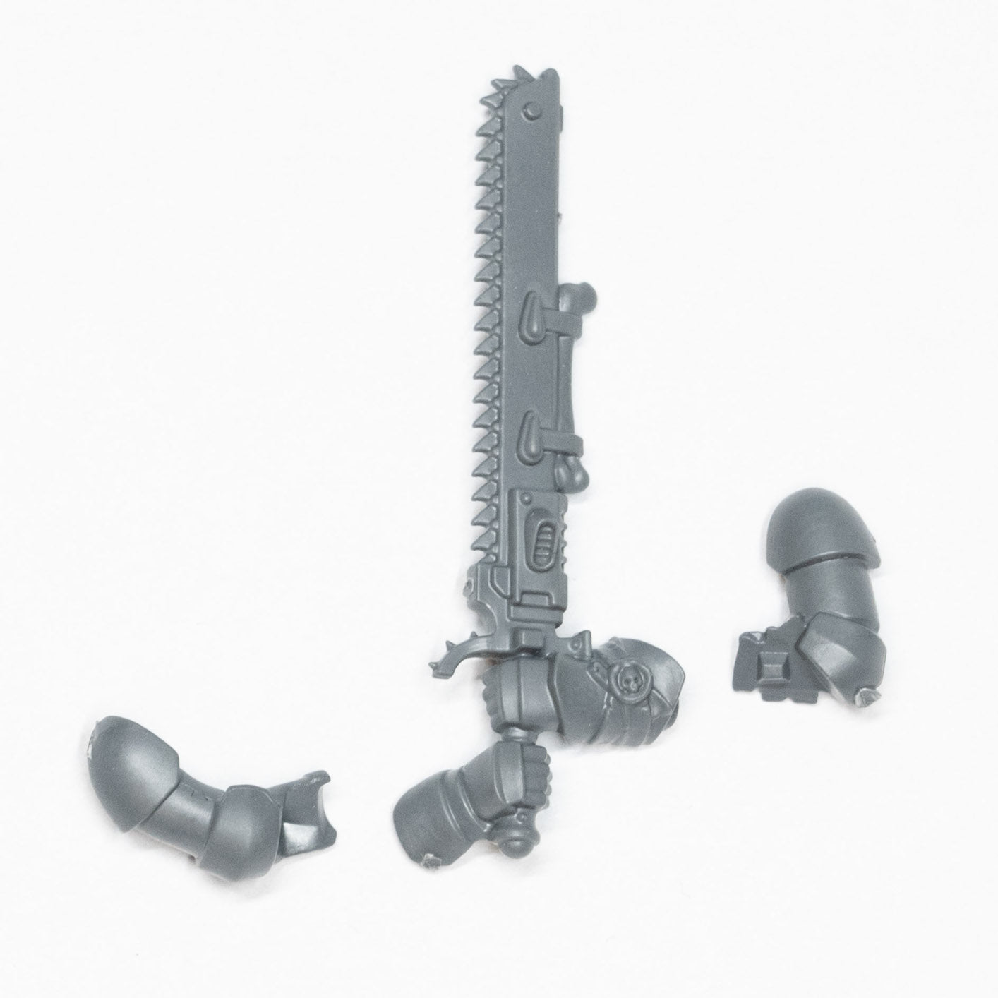 Blood Angels Upgrades Eviscerator Chainsword - Warhammer - Authentic Sprue